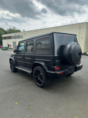 mercedes-benz-g-63-amg-2024-big-1