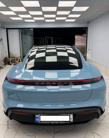 porshh-taykan-s-big-1